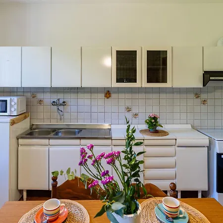 Apartament Nonna Lena By Interhome Pantasina